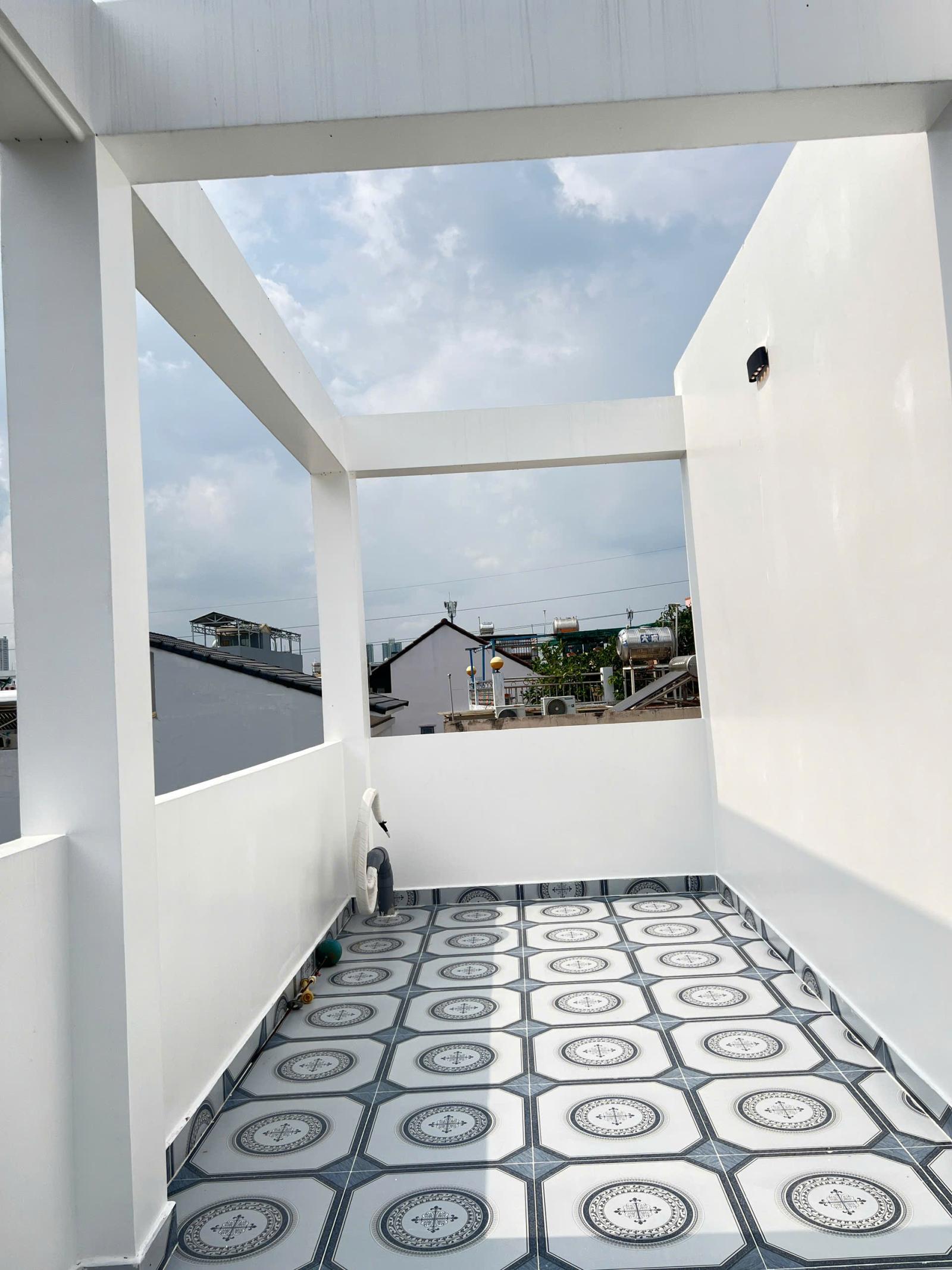 Nhà mới 4 tầng cách mặt tiền 1 căn Bông Sao P5Q8 16011749