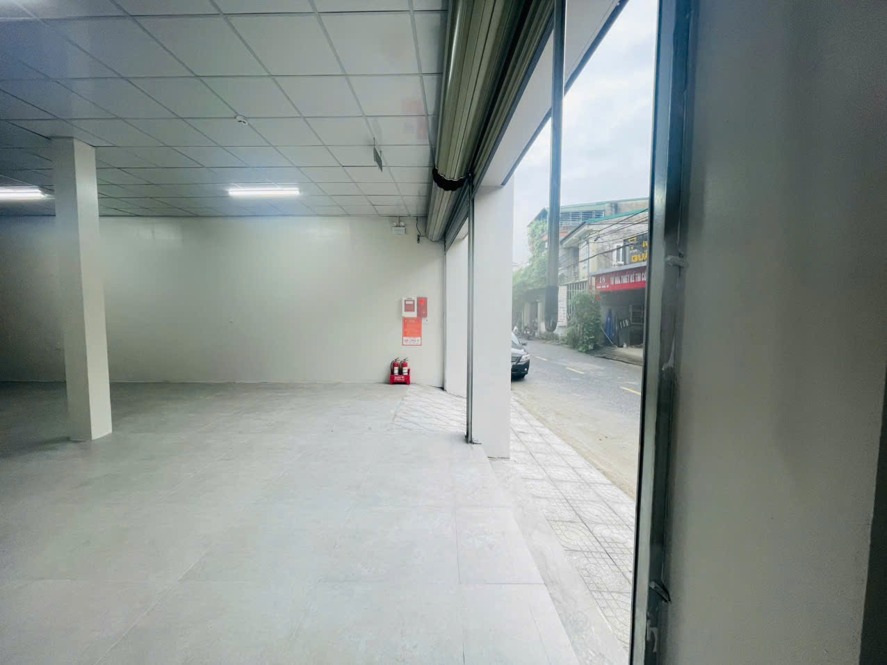 CHO THUÊ MẶT BẰNG 2 MẶT TIỀN – ĐƯỜNG HOÀNG TRỌNG TRÌ, HƯNG LỘC 16011768