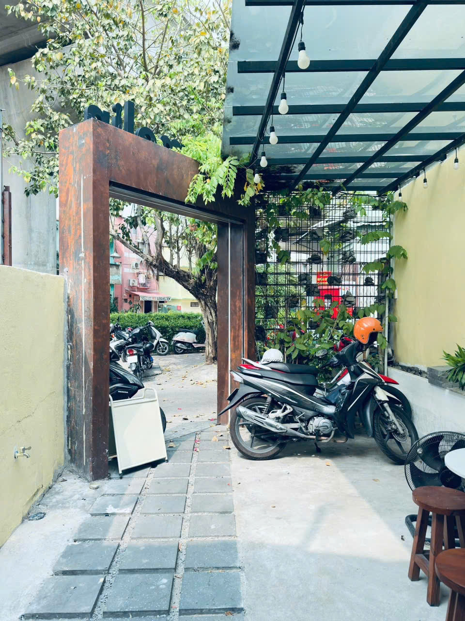 Bán nhà Hẻm 8m Điện Biên Phủ - gần Nguyễn Hữu Cảnh, 4x21m, Cấp 4, hạ còn 11,9 Tỷ. 16011770