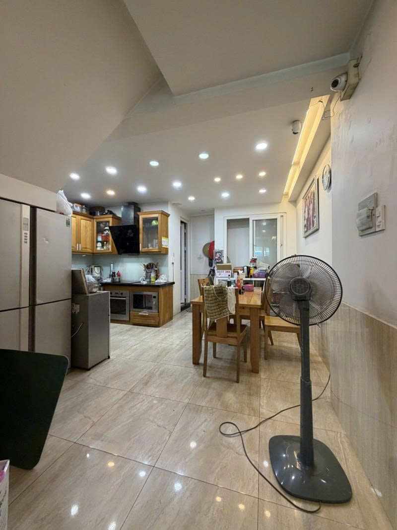 Bán nhà Mặt tiền Đoàn Giỏi - giao Bờ Bao Tân Thắng, Aeon Maill, 4,5x16m, 4 T - 5PN, 10,5 Tỷ. 16011778