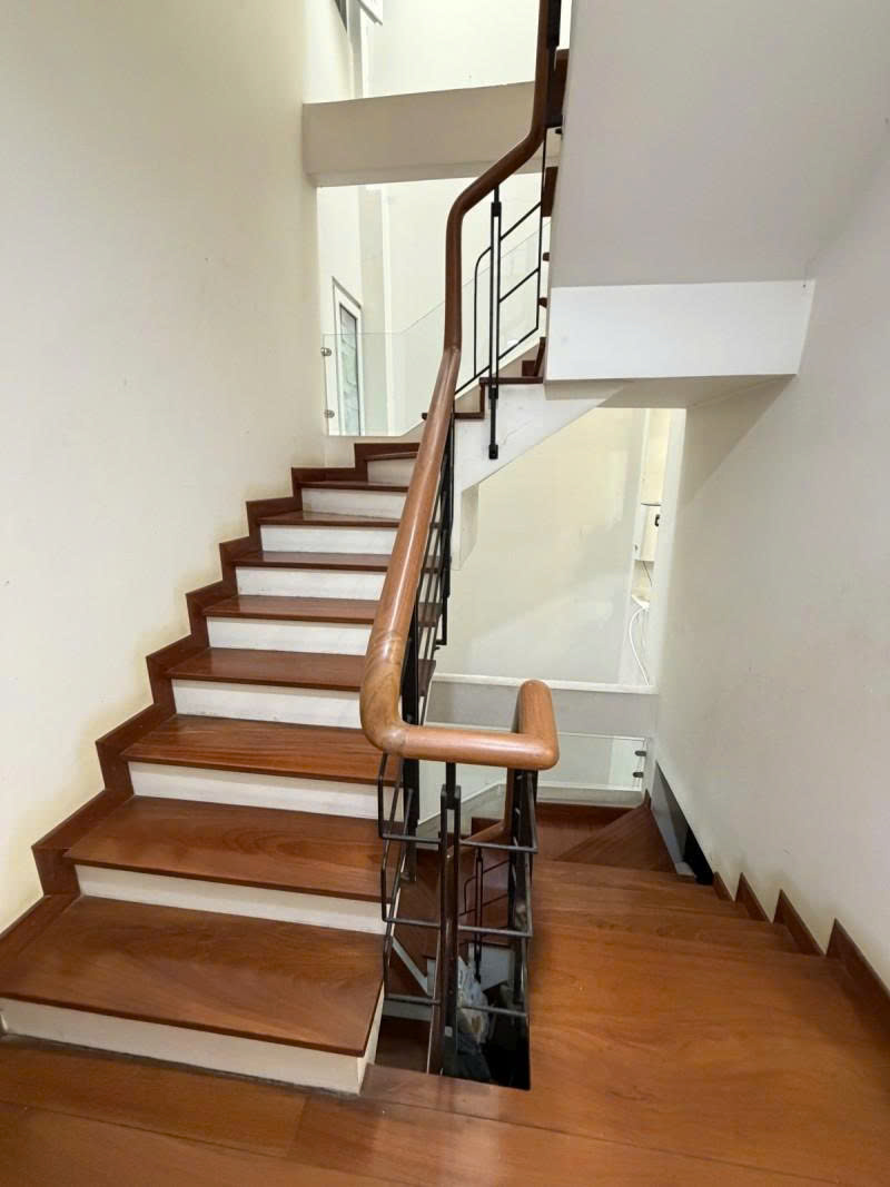 Bán nhà Mặt tiền Đoàn Giỏi - giao Bờ Bao Tân Thắng, Aeon Maill, 4,5x16m, 4 T - 5PN, 10,5 Tỷ. 16011778