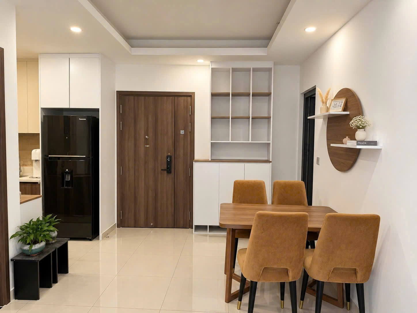 Bán căn hộ Q7 Boulevard 69m2, 2PN 2WC, nội thất sẵn, vị trí đẹp Quận 7, giá 4,2 tỷ 16011781