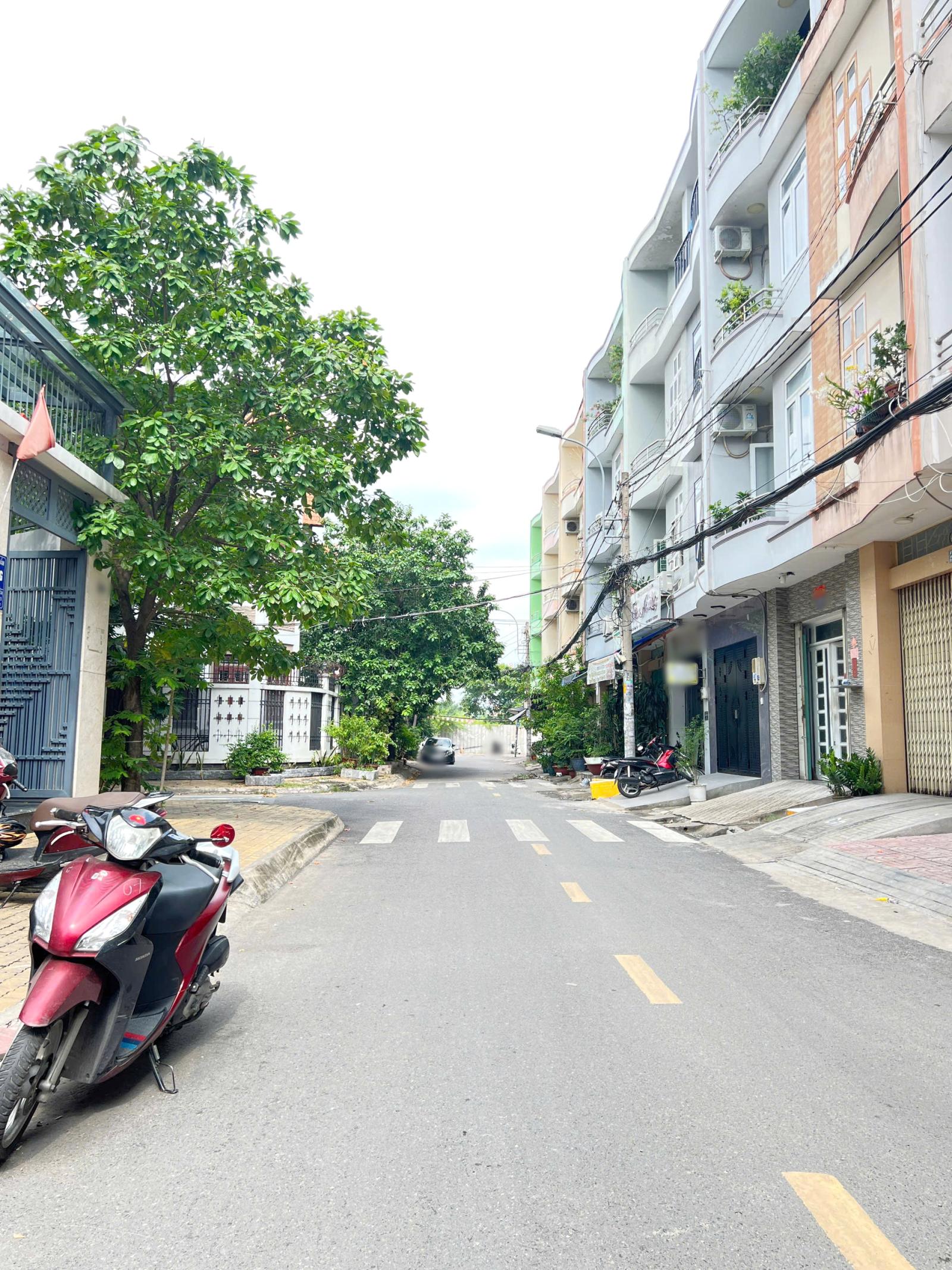 Cho thuê nhà 4 tầng mặt tiền đường 320 Bông Sao P5Q8. Giá 18 triệu 16011796