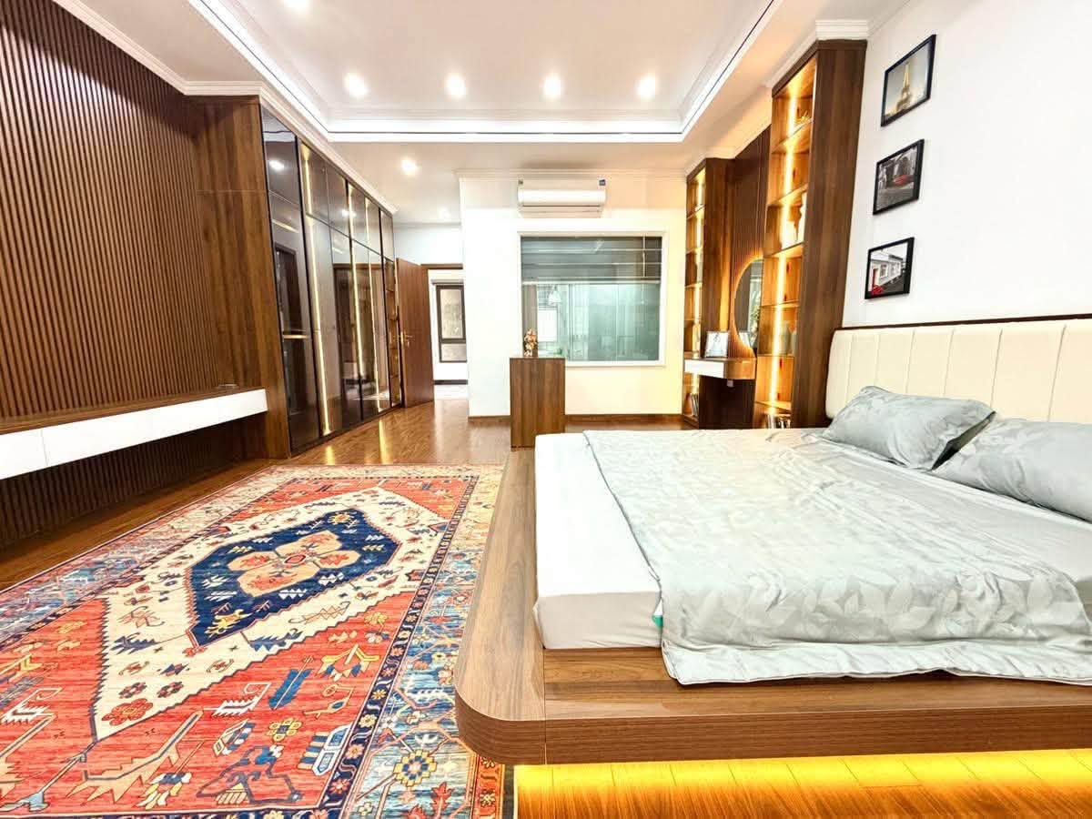 NHÀ ĐẸP XUẤT SẮC LA THÀNH – 59M² – MT 5M – 6 TẦNG – THANG MÁY NHẬP – FULL NỘI THẤT CAO CẤP 16011797