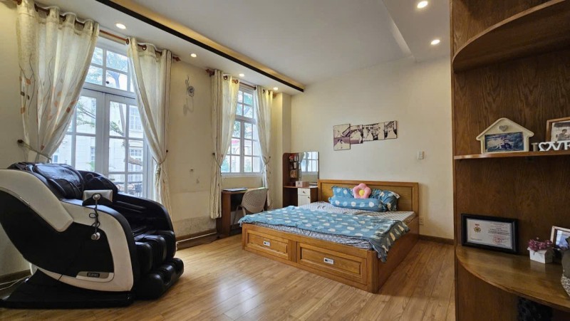 Bán nhà 96m2, Đỗ Xuân Hợp, Phước Long, TP HCM, 3 tầng, SHR. Giá 13,38 tỷ 16011799