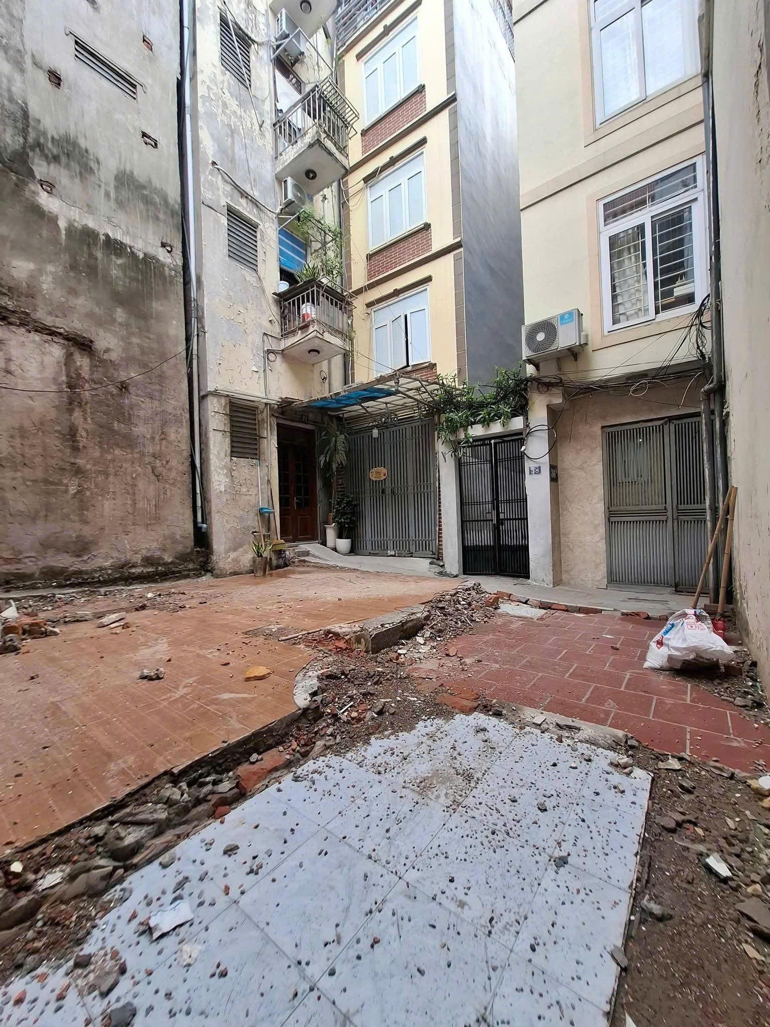 Bán 36,5m2 đất đẹp Kim Mã -mảnh duy nhất còn lại trung tâm Ba Đình - giá tốt! 16011802