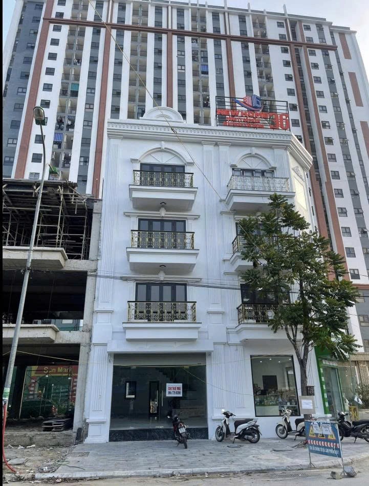 ĐẦU TƯ SINH LỜI - CHÍNH CHỦ CẦN Cho Thuê Nhà Shophouse 2 Mặt Tiền Phường Đông Hương, TP Thanh Hóa 16011803