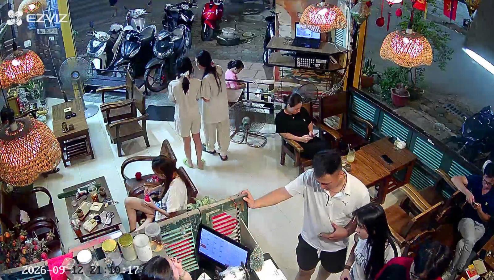 SANG NHƯỢNG QUÁN CAFE ĐANG HOẠT ĐỘNG ỔN ĐỊNH - KIẾN HƯNG, HÀ ĐÔNG, HÀ NỘI 16011854
