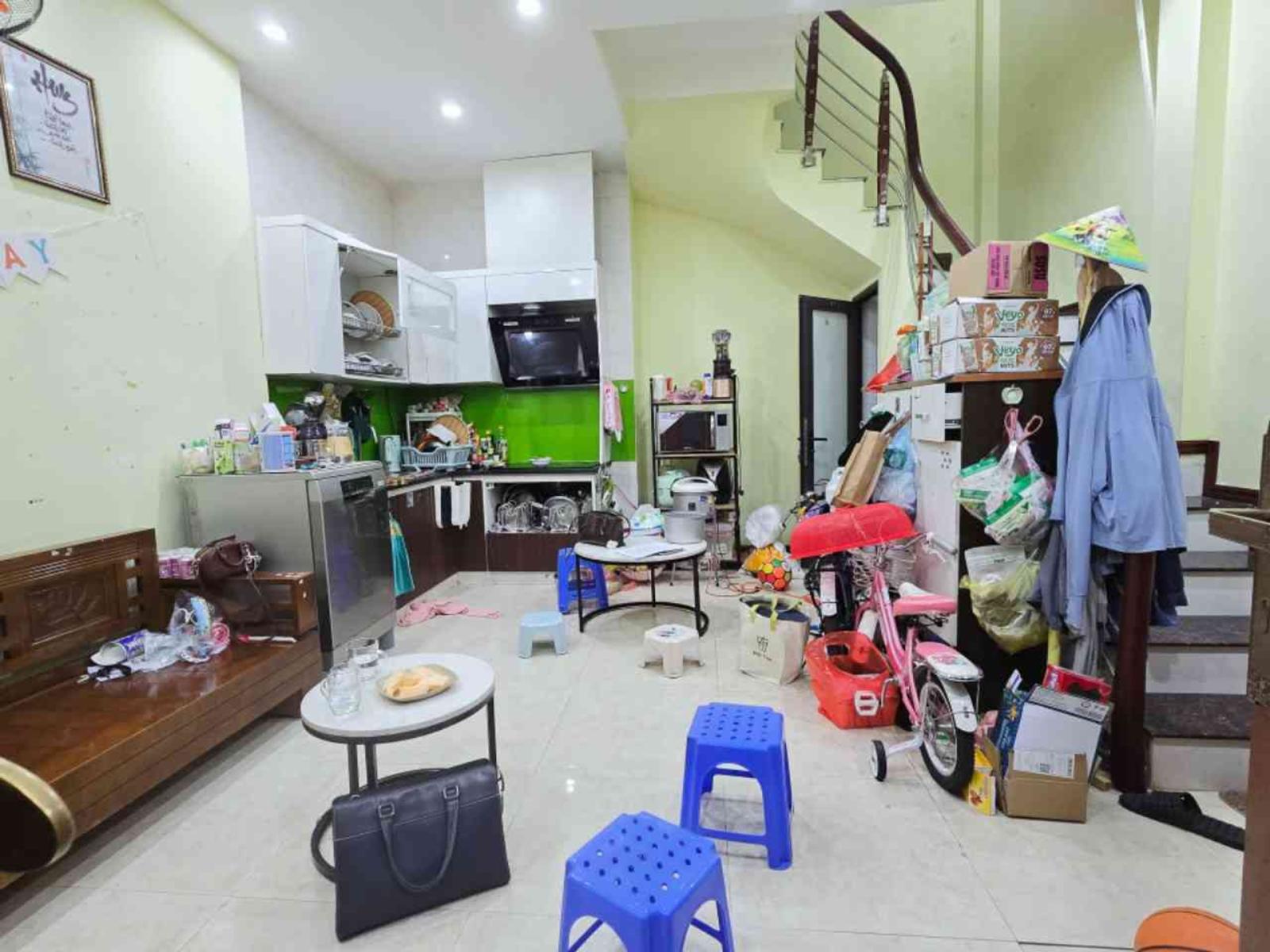 Thạch Bàn 7.5 tỷ lô góc,ô tô đỗ cửa,sổ đỏ Long Biên 16011864
