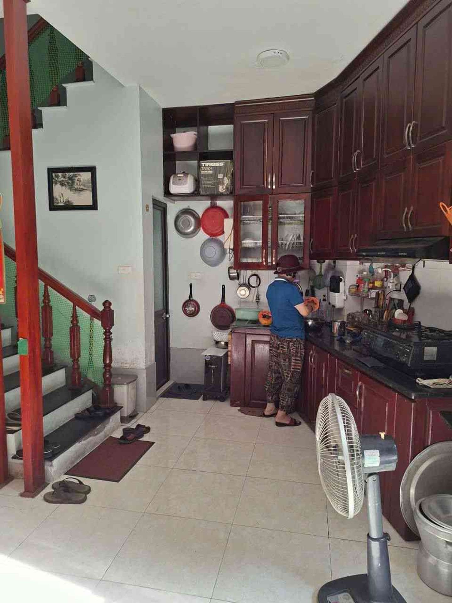Phố Trạm 7 tỷ ô tô đỗ cửa nhà,sổ đỏ long biên 16011870
