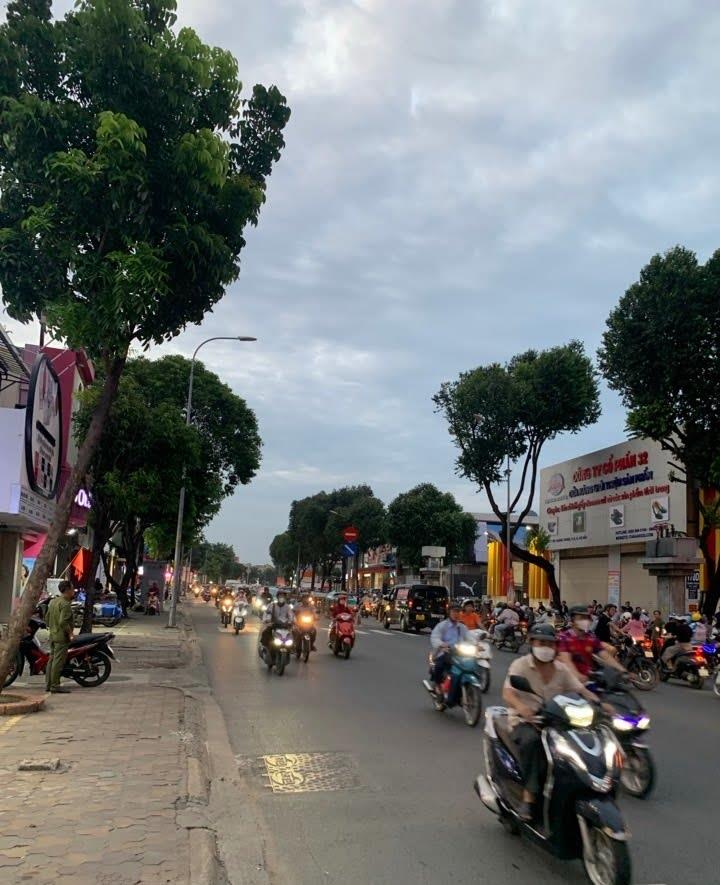 Bán nhà Gò Vấp hẻm xe hơi Quang Trung, Gần Vincom, 60M², 4Pn, nở hậu, 5.78 tỷ TL  16011905