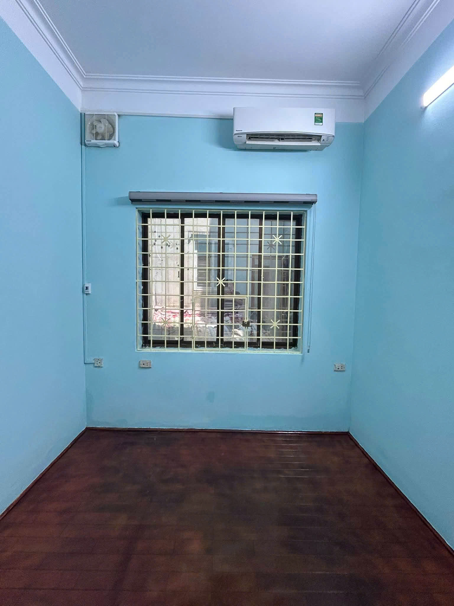 CHO THUÊ NHÀ NGÔ SỸ LIÊN – ĐỐNG ĐA  36M² × 3,5 TẦNG  4PN  4WC  12 TRIỆU/THÁNG 16011955