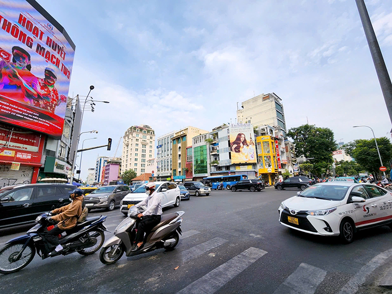 Bán nhà Đinh Tiên Hoàng, khu Đa Kao, 4x17m, 1 lửng + 2 lầu, giá 30 tỷ 16011998