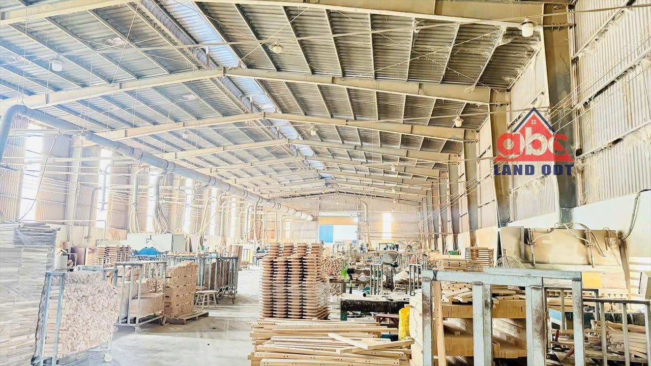 CHO THUÊ XƯỞNG MT VÕ NGUYÊN GIÁP PHƯỚC TÂN 6000M2 16012007