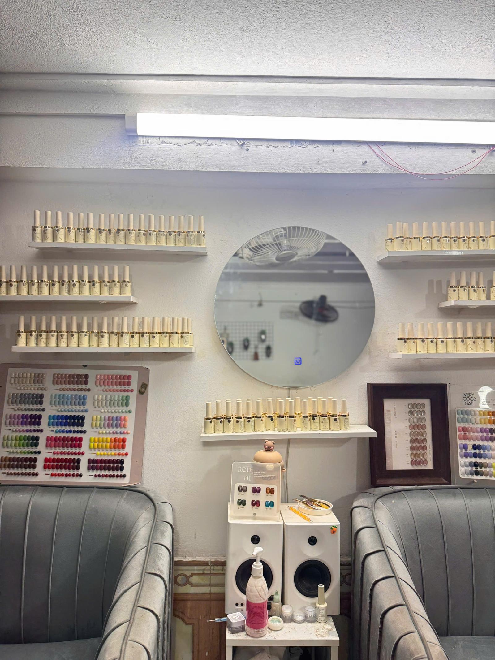 CHUYỂN VÀO ĐƯỢC LUÔN, MÌNH CẦN SANG NHƯỢNG TIỆM NAIL MI GỘI TẠI HÀ NỘI 16012040