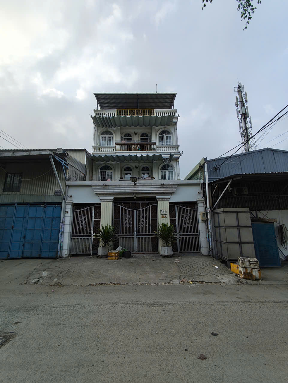 Bán Nhà Mặt Tiền Đường Số 10 phường Hiệp Bình Chánh Thành Phố Thủ Đức 16012058