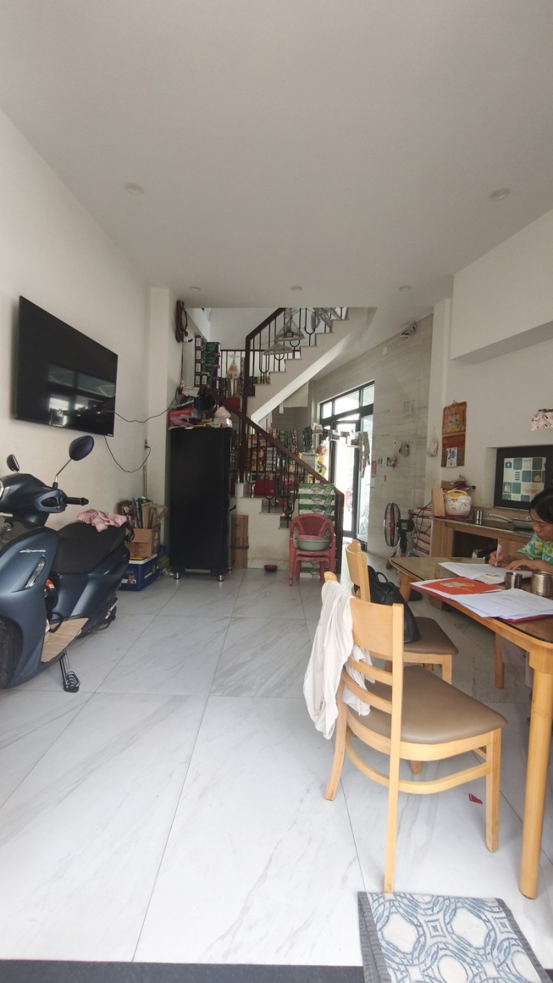 ♪ Nhà kiệt Ô tô đậu cửa Kinh Doanh, sát Nguyễn Tất Thành, 4.05 tỷ 16012071