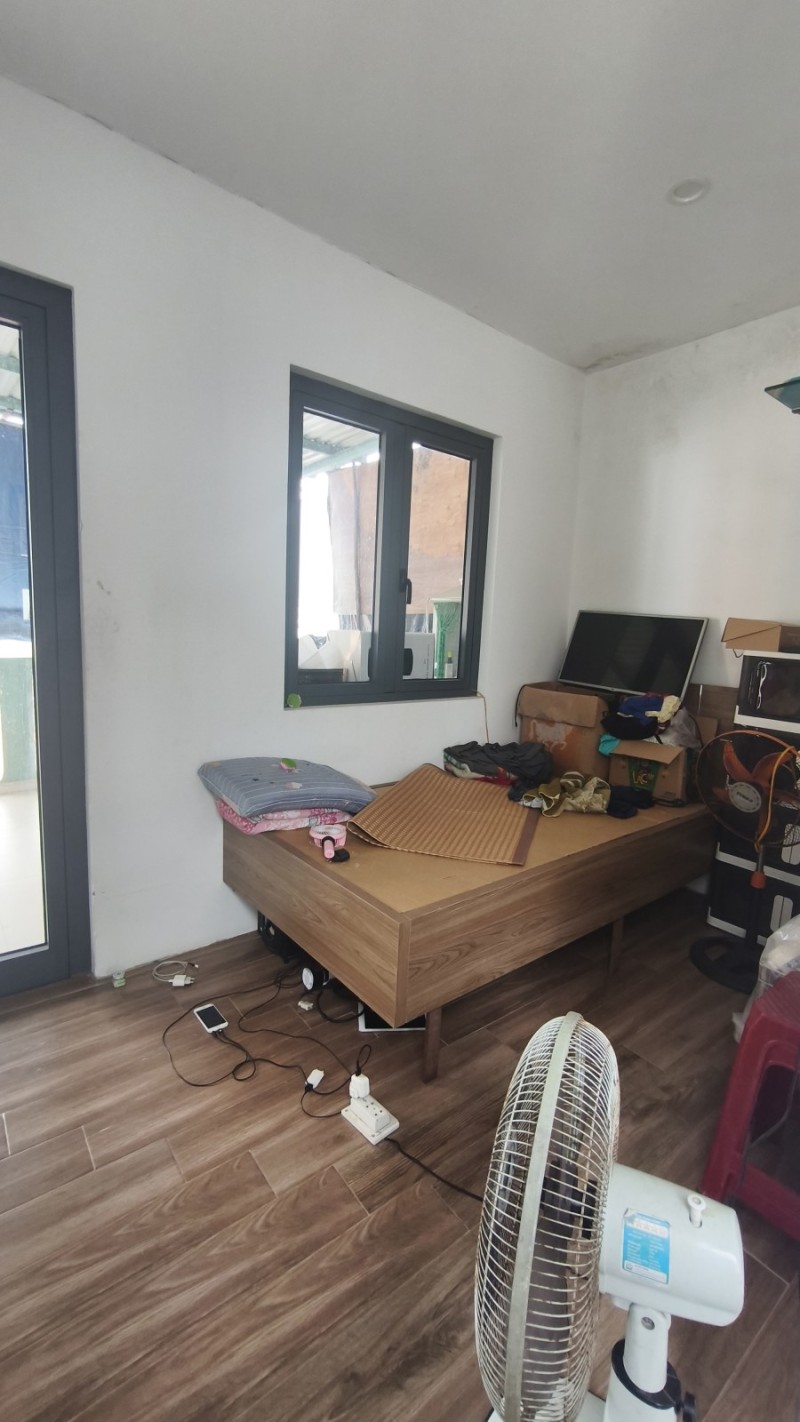 ♪ Nhà kiệt Ô tô đậu cửa Kinh Doanh, sát Nguyễn Tất Thành, 4.05 tỷ 16012071