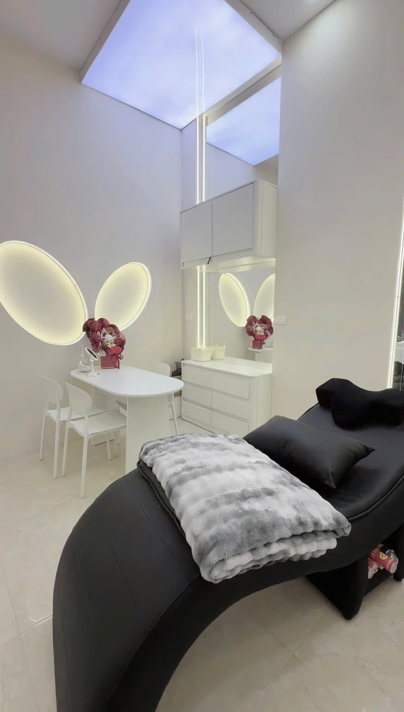 SANG LẠI TIỆM NỐI MI – 99 LÊ KHÔI, PHƯỜNG LÊ LỢI, TP. VINH , NGHỆ AN 16012099