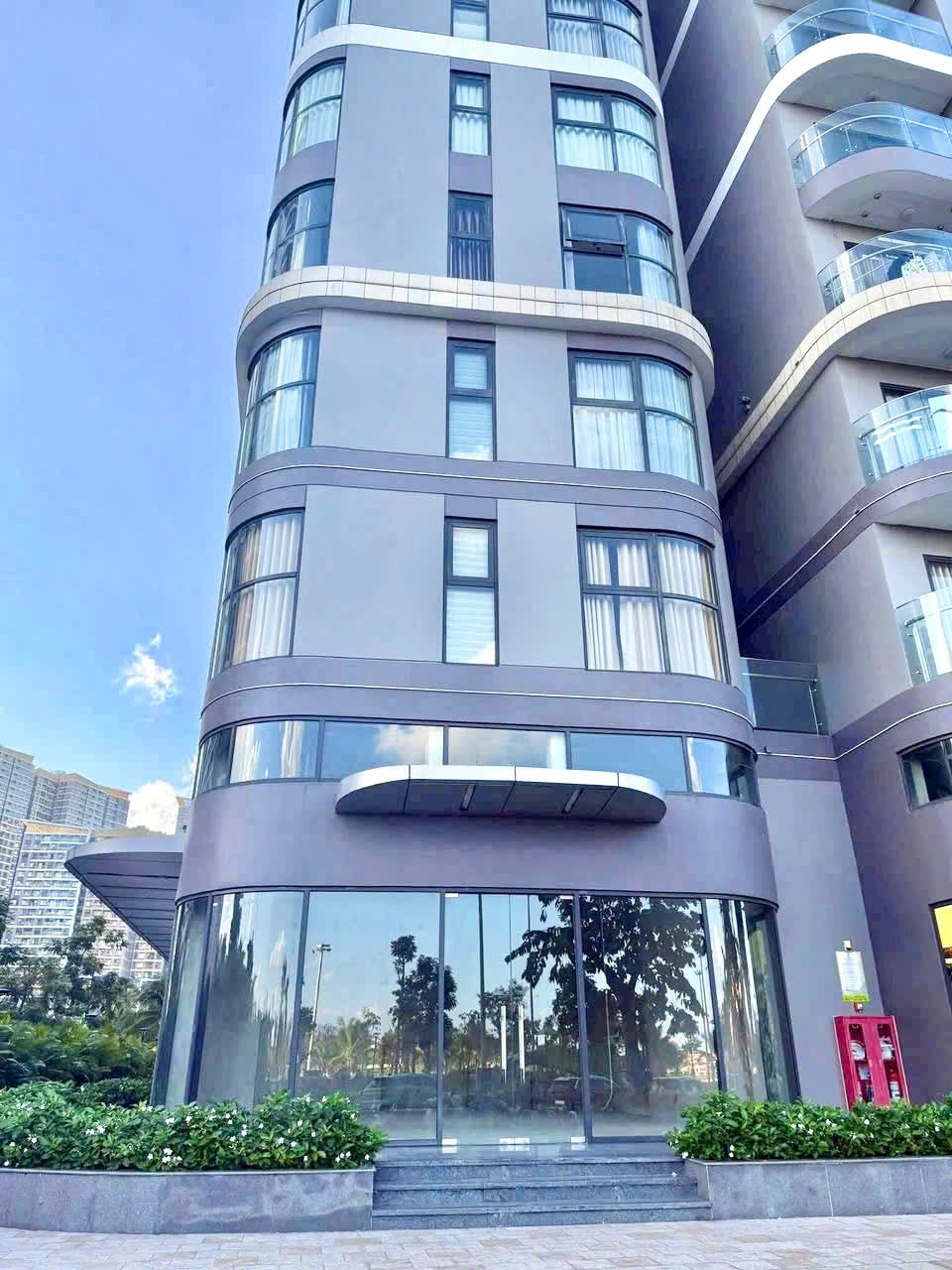 Shophouse Beverly trần cao 5,34m- xem thực tế mua trực tiếp. Booking now: 0933910039 16012121