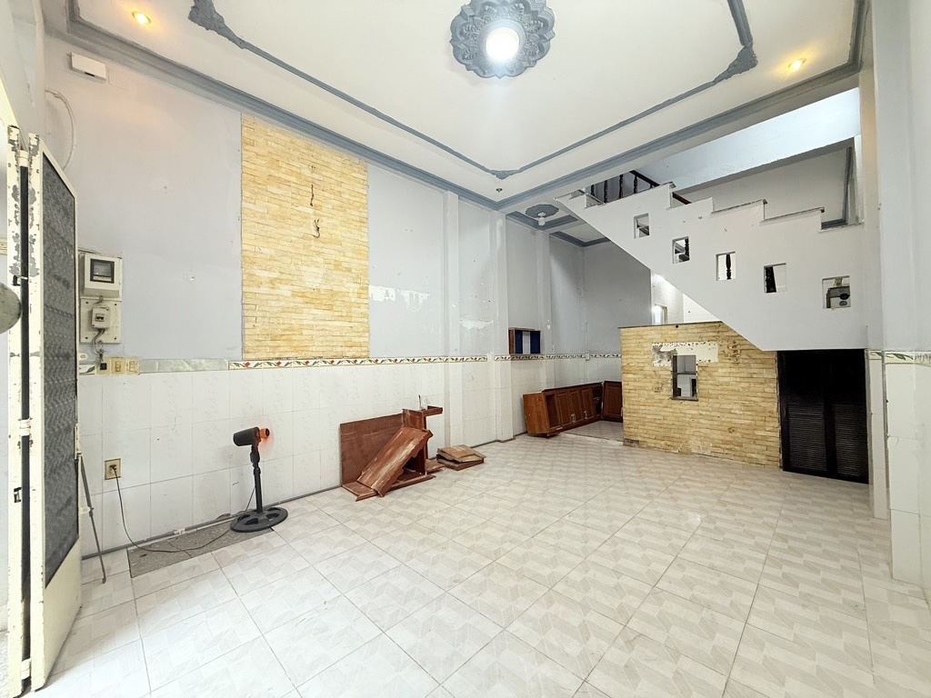[K3012] Nhà mới vuông A4 ở ngay cạnh Chợ Thạch Đà - 4.x tỷ 16012124