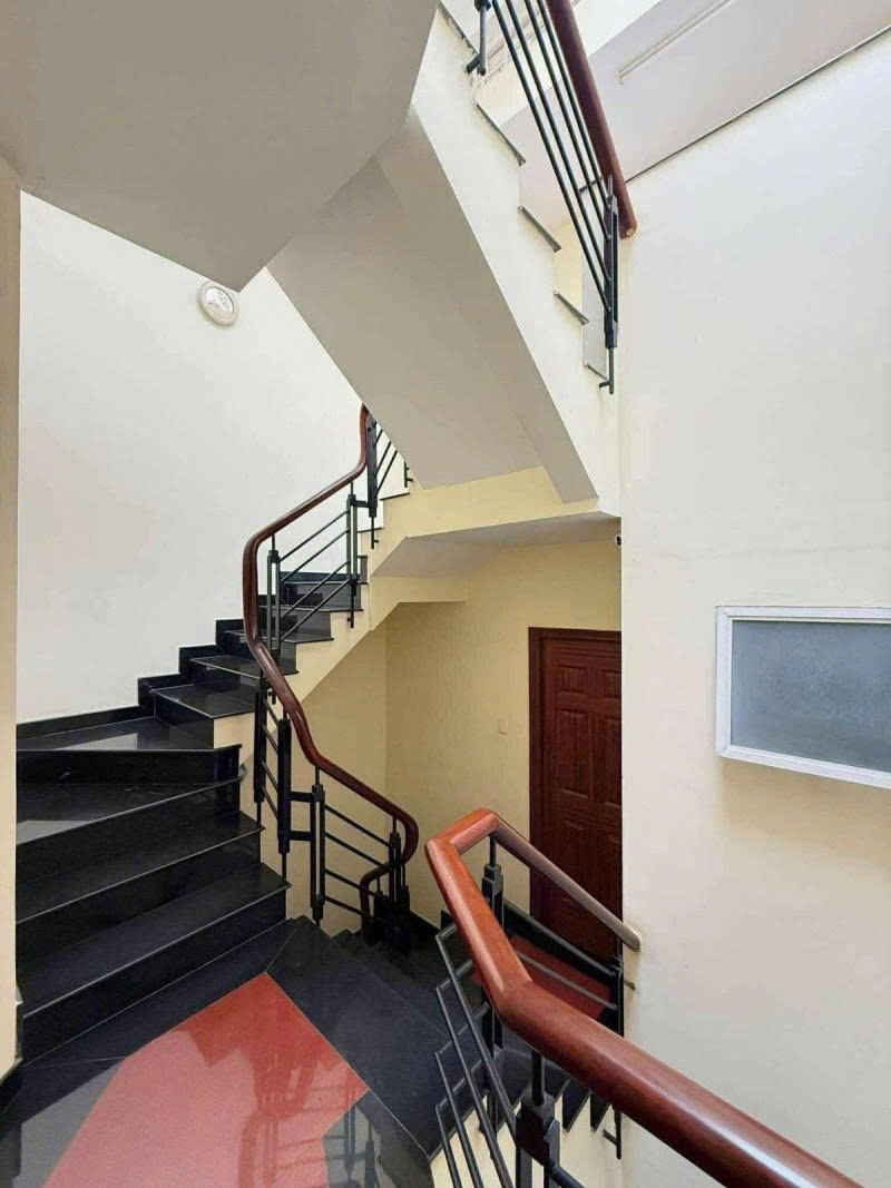 Bán nhà Hẻm 6m Nguyễn Xí - ngay VinCom Nguyễn Xí, 4,3x17m, 4 Tầng - 4PN, chỉ 12,9 Tỷ. 16012132