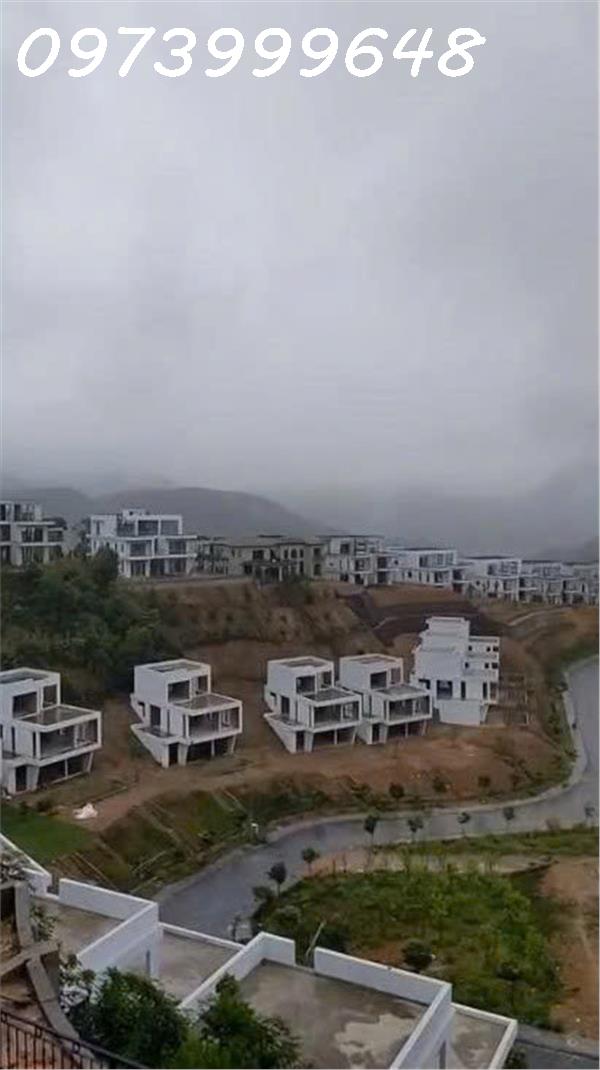 Bán biệt thự view núi & thung lũng Ivory Hòa Bình, 3 tầng, 250m² - Vị trí đẹp nhất Manila 16012175