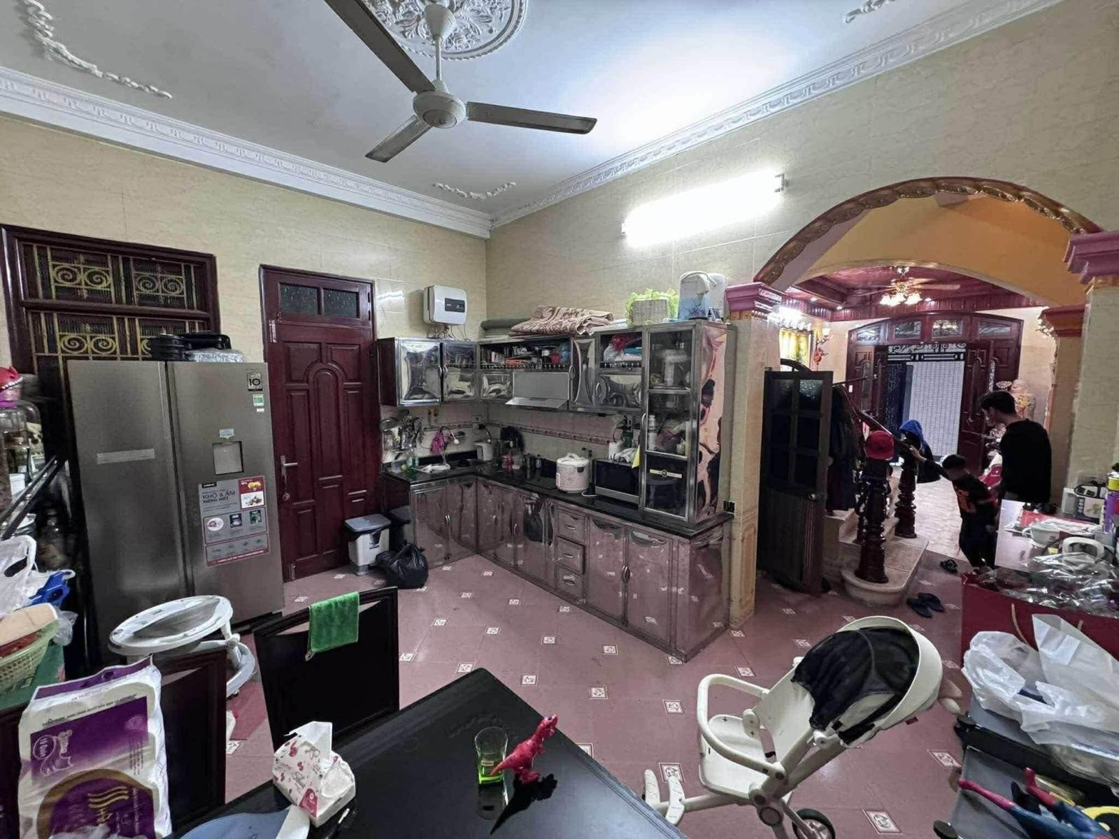 NHÀ ĐẸP PHỐ VIP LÁNG HẠ – 61,5M² – MT 4M – 4 TẦNG + TUM – Ô TÔ DỪNG ĐỖ – GẦN PHỐ – TRUNG TÂM ĐỐNG ĐA 16012178
