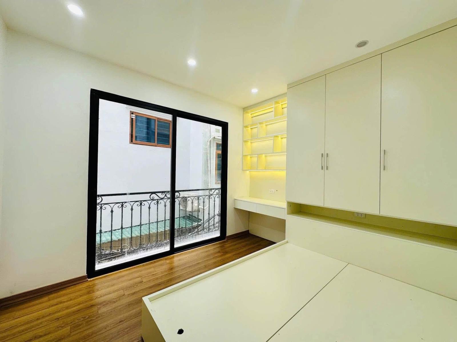 NHÀ ĐẸP PHAN KẾ BÍNH – 43M² – MT 5,2M – 5 TẦNG – LÔ GÓC – THOÁNG SÁNG – TRUNG TÂM BA ĐÌNH 16012180