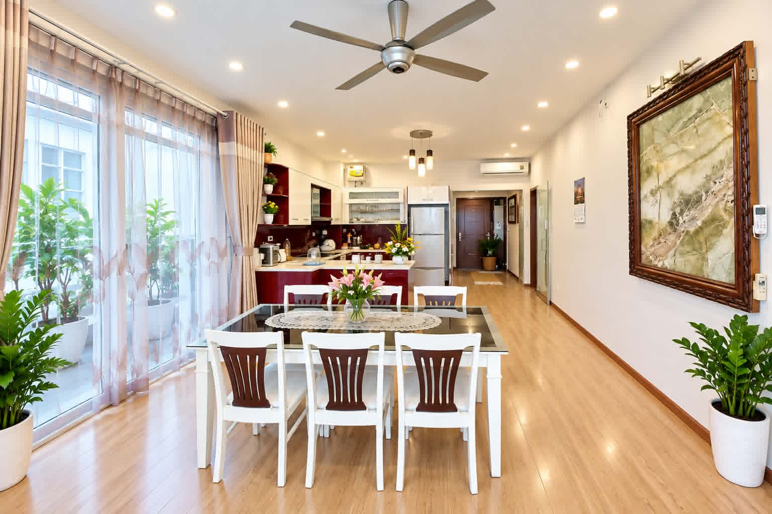 BÁN GẤP NHÀ QUÁN THÁNH PHỐ VIP BA ĐÌNH  GIÁP RANH TÂY HỒ FULL NỘI THẤT 40M X 5 TẦNG NHỈNH 16 TỶ 16012189