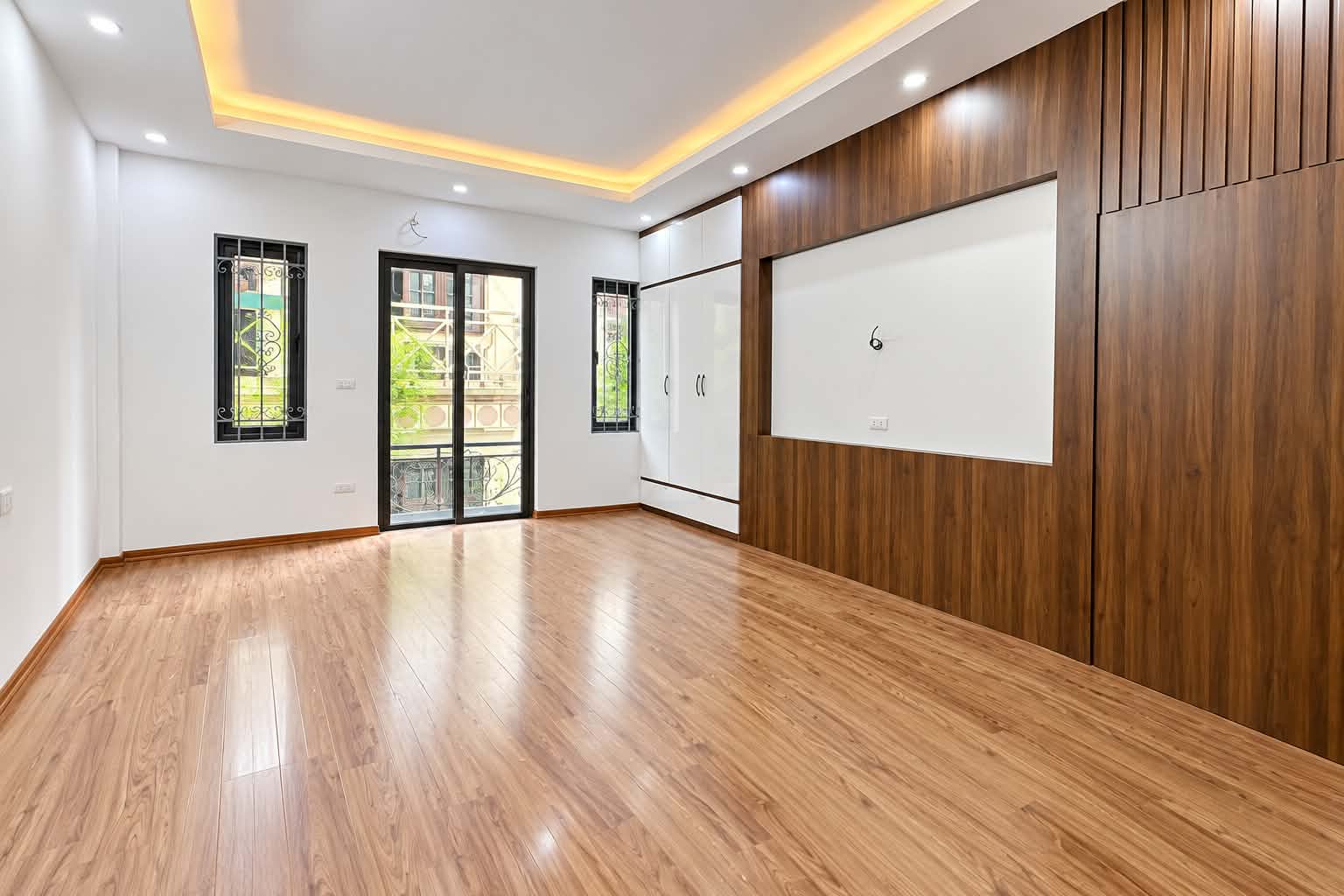 GIẢM SỐC NHÀ VĂN CAO PHỐ VIP BA ĐÌNH MỚI KOONG 45M X 5 TẦNG MT 4,8M NHỈNH 12 TỶ  16012196