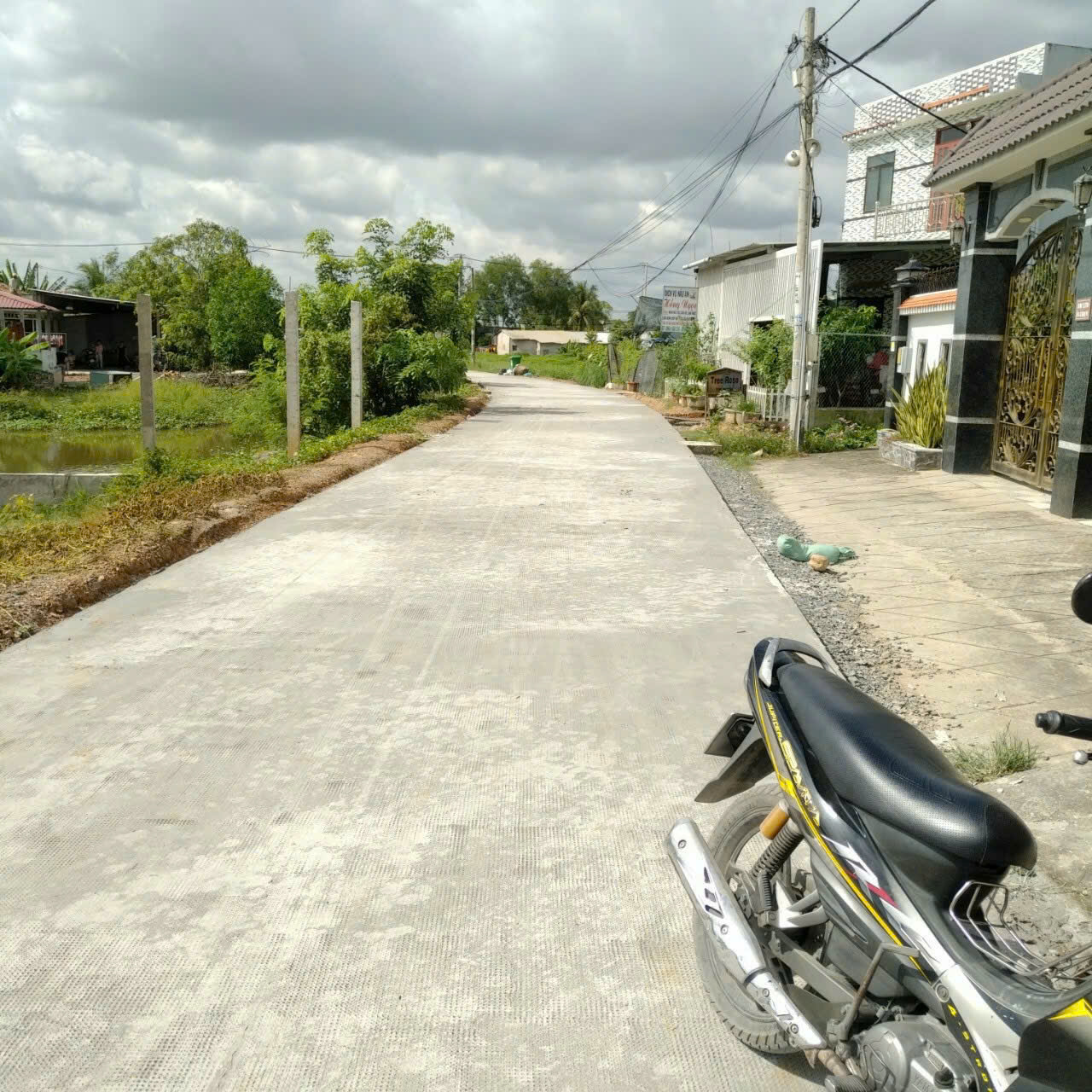 CẦN BÁN 97M2 NHÀ 1 TẦNG MT ĐƯỜNG BỜ CHÙA THÔNG THOÁNG 16012208
