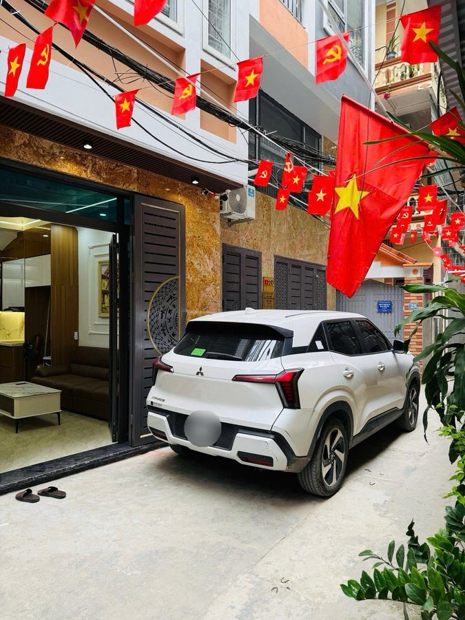 Bán Nhà Bùi Xương Trạch. Thanh Xuân. Lô Góc. Ô Tô. DT 40m2. MT 4.8m. 5 Tầng. Giá 10,4 Tỷ 16012211