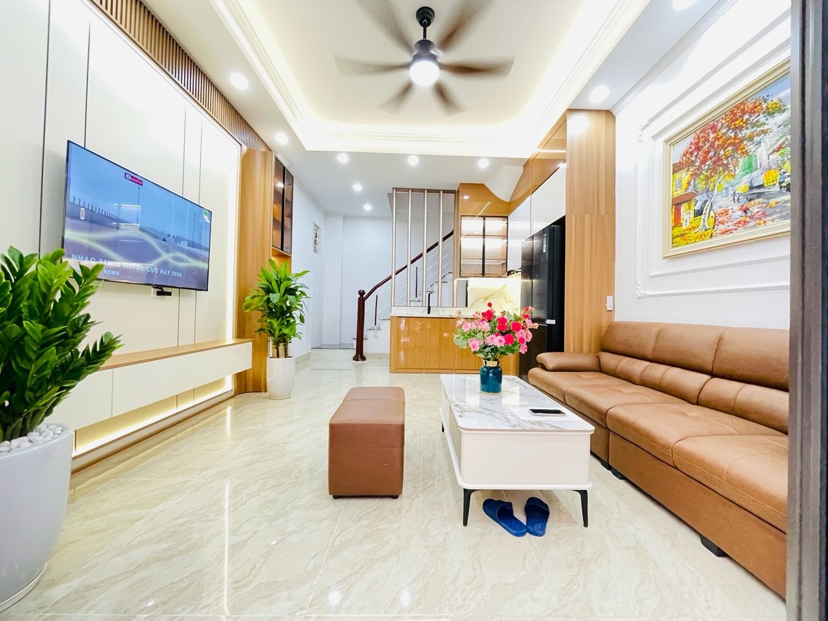 Bán Nhà Bùi Xương Trạch. Thanh Xuân. Lô Góc. Ô Tô. DT 40m2. MT 4.8m. 5 Tầng. Giá 10,4 Tỷ 16012211