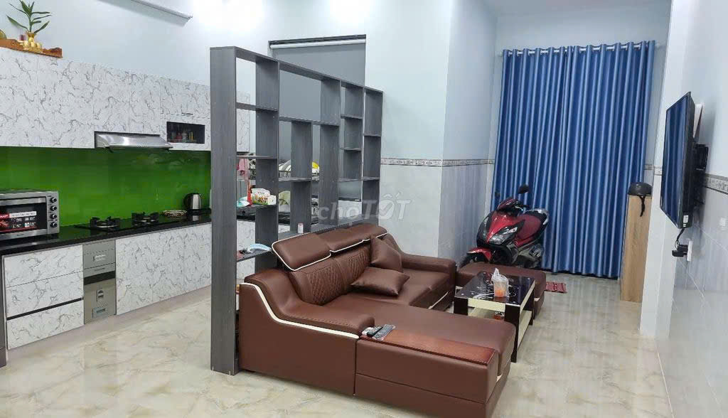 Bán Nhà Tặng Kèm Nội Thất, Gần Siêu Thị BigC, Sát Bên KDC An Hưng Phát -TP Biên Hòa. 16012234