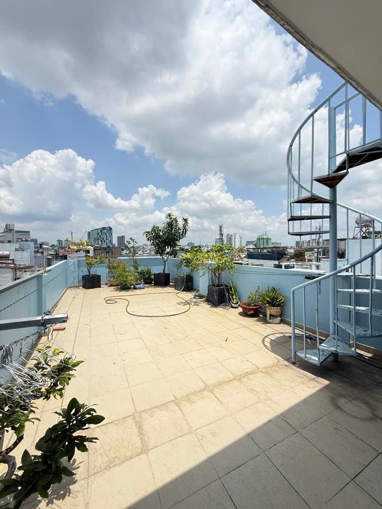QUẬN 3: BÁN CHDV 5 TẦNG MẶT TIỀN ĐỖ THỊ LỜI, P.NHIÊU LỘC- DT LỚN 139M2- THANG MÁY- SÂN THƯỢNG- 16012247