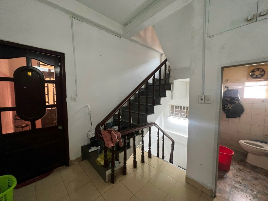 Bán nhà măt tiền LVK 11 X12 3 Tầng 21 tỷ 16012252