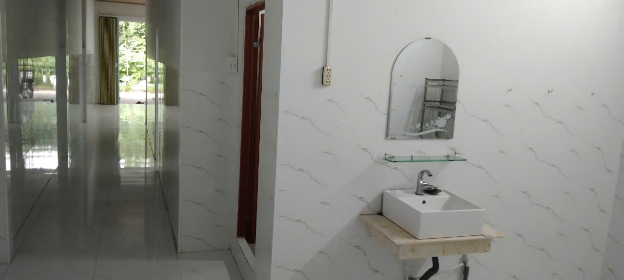 CHÍNH CHỦ CẦN CHO THUÊ NHÀ CẤP 4 và 2 PHÒNG TRỌ KỀ BÊN TẠI PHƯỜNG 7 - TP. SÓC TRĂNG - TỈNH SÓC 16012273