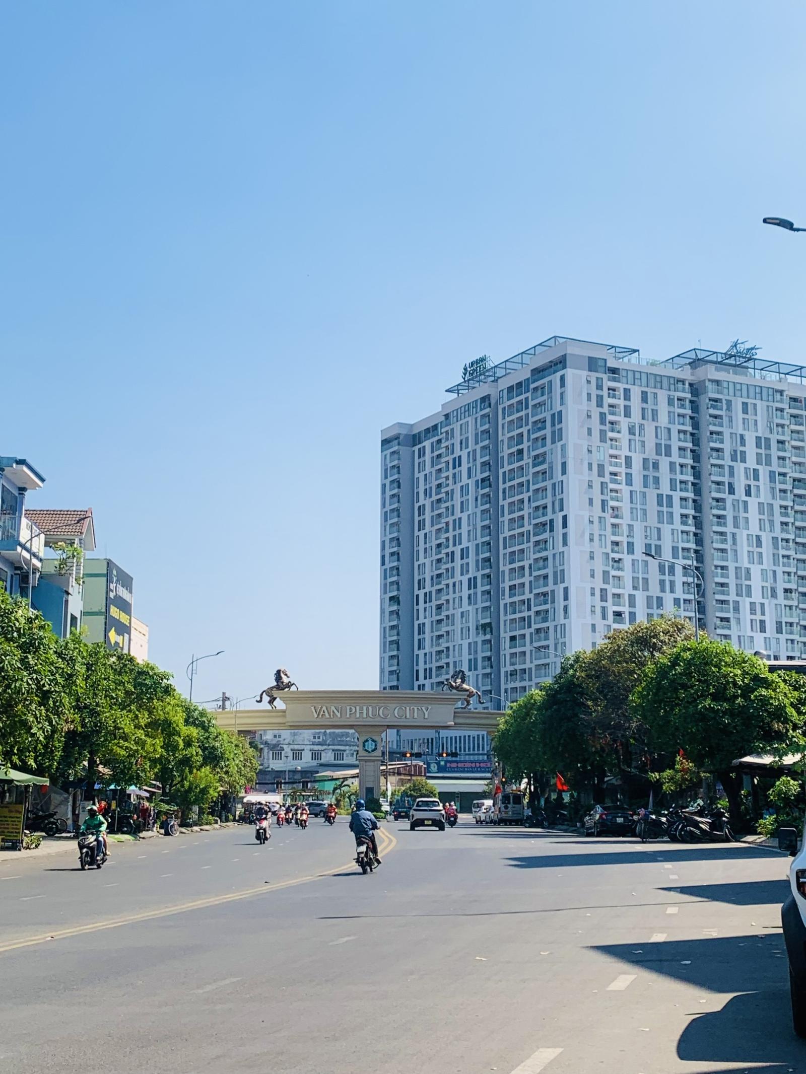Ô TÔ NẰM NHÀ - 30M RA ĐƯỜNG NHỰA RỘNG 10M - ĐỐI DIỆN VẠN PHÚC - 129M2 - CHỈ 6.X T.Ỷ 16012276