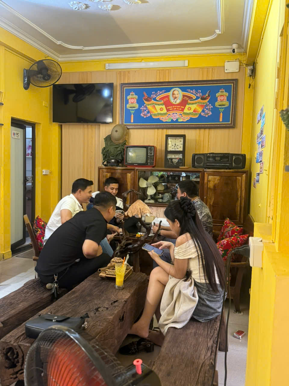 CHÍNH CHỦ SANG NHƯỢNG QUÁN COFFEE ĐẸP – CĂN GÓC 2 MẶT TIỀN TẠI PHƯỜNG MAI DỊCH, QUẬN CẦU GIẤY, HÀ 16012286