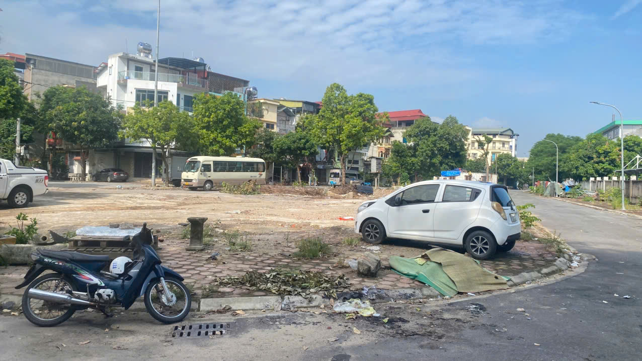 ĐẤT ĐẤU GIÁ VOI PHỤC – GIA LÂM  LÔ ĐẸP 79–80M²  MẶT TIỀN 5M  ĐƯỜNG 11M CÓ VỈA HÈ 16012287