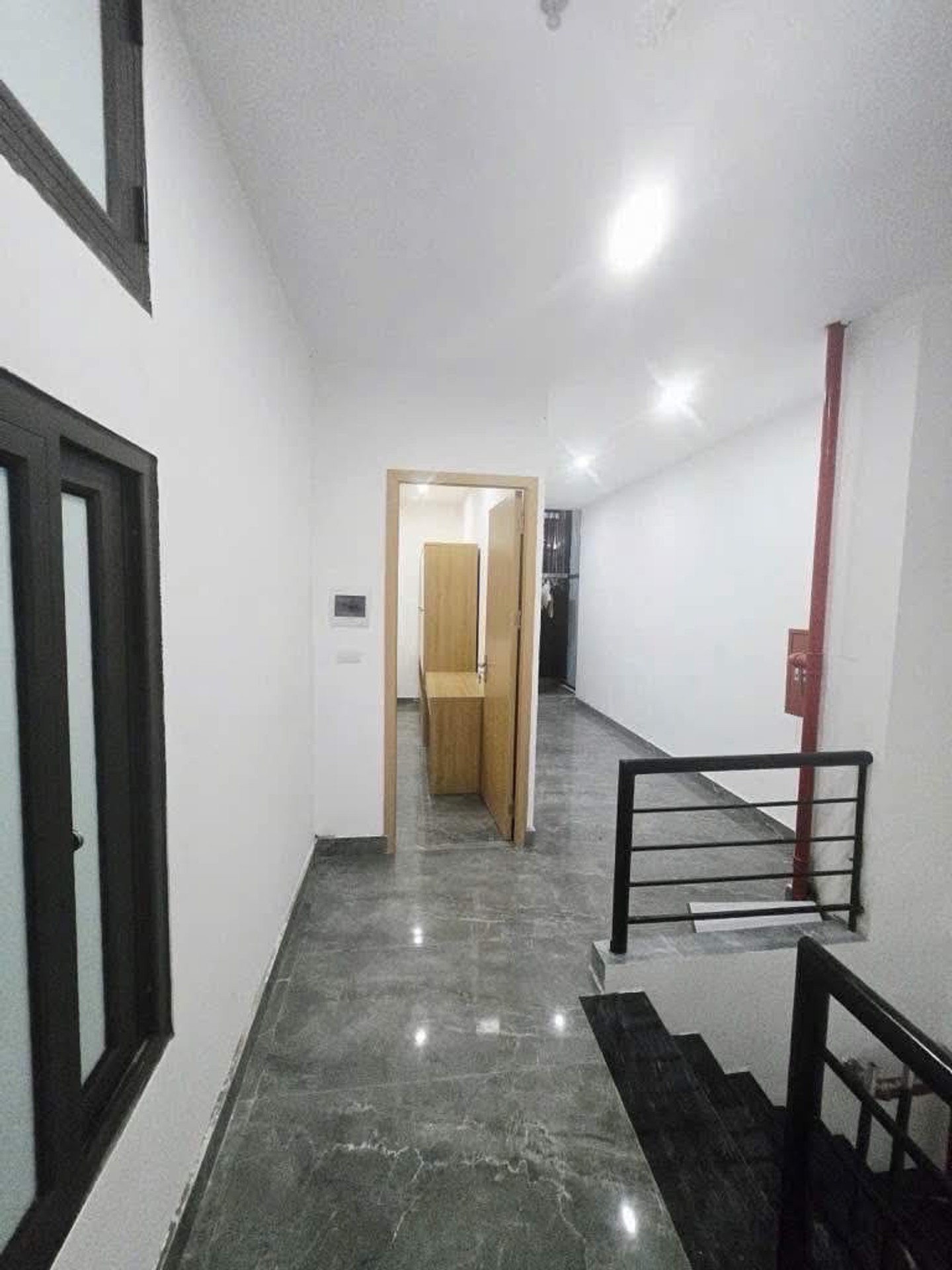 sở hữu ngay tòa nhà KIM GIANG  vừa TÍCH SẢN VỪA CÓ DÒNG TIỀN PHÁP LÝ SẠCH VỊ TRÍ VÀNG  16012299