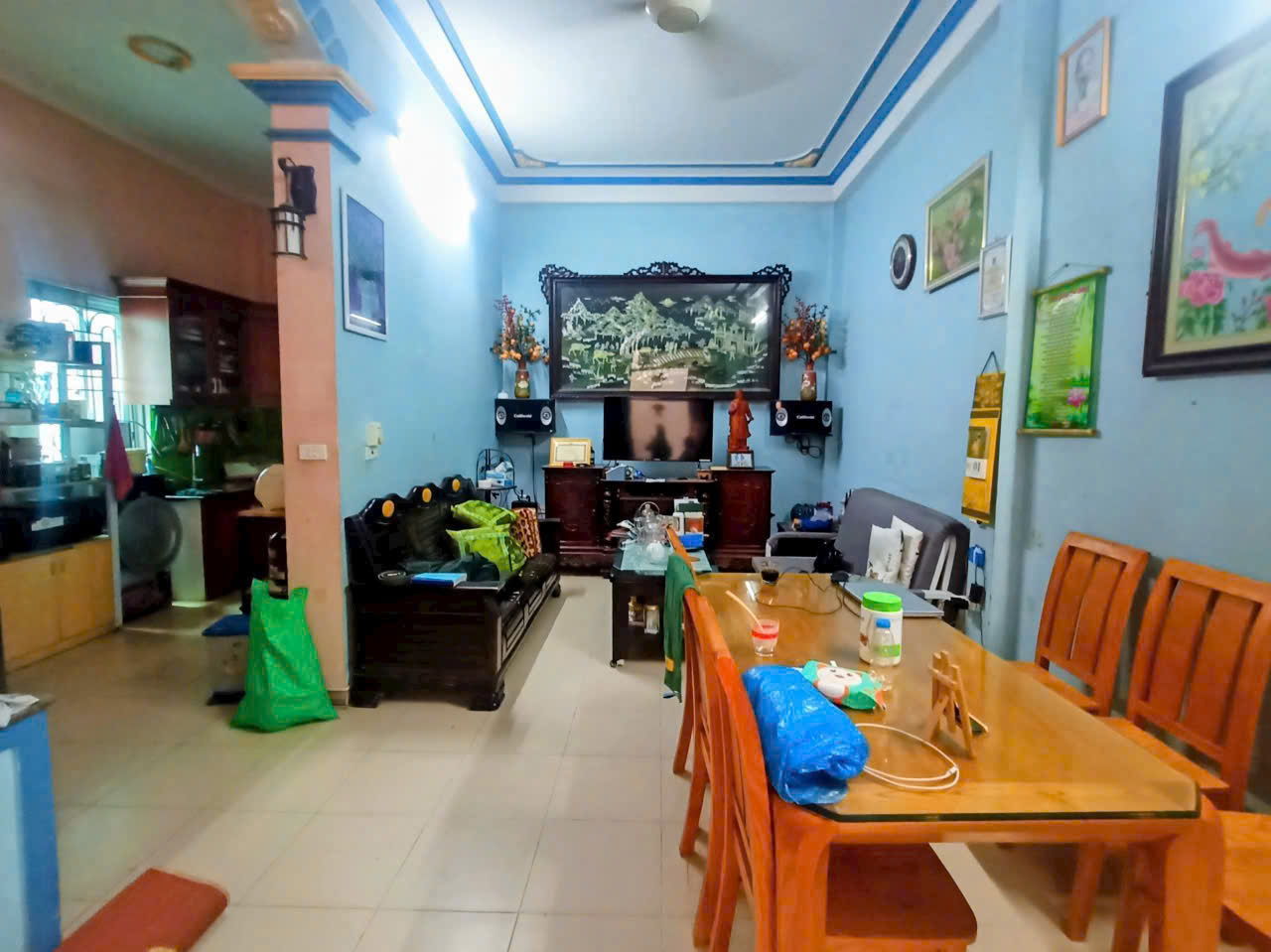Bán nhà phố Phú Kiều - Vị trí đẹp - MT 9,4m, 2 khối nhà, dòng tiền 35tr-tháng, giá 21,5 tỷ 16012334