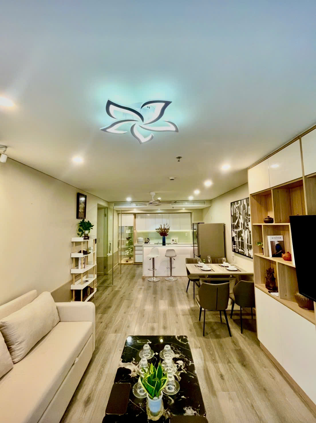 CHÍNH CHỦ BÁN CĂN GÓC ZEN DIAMOND SUITES HOTEL ĐÀ NẴNG – 142M² – 3PN – VIEW 4 HƯỚNG – SỔ LÂU DÀI 16012350