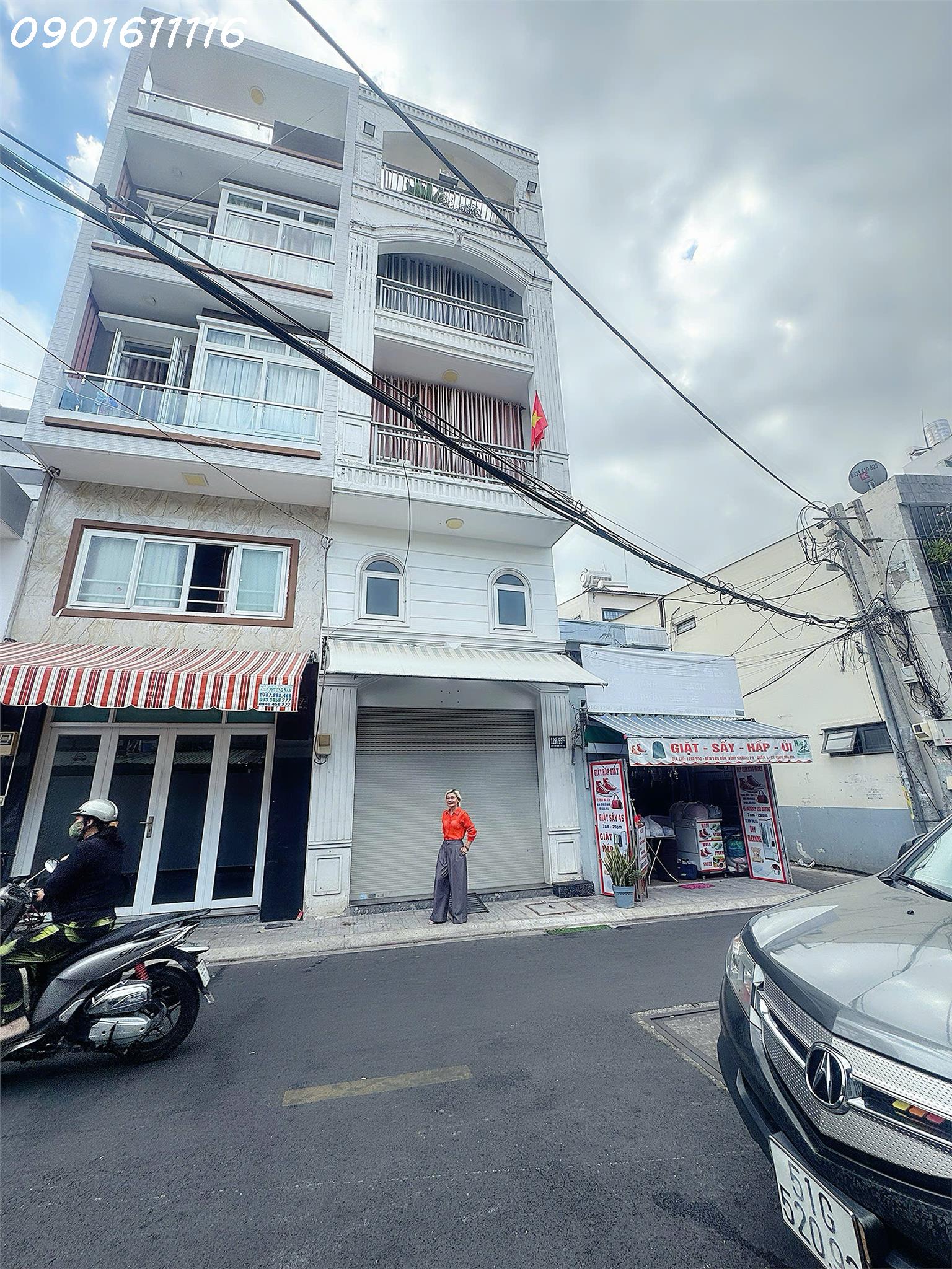 CHÍNH CHỦ CẦN BÁN NHÀ MẶT TIỀN 15M ĐƯỜNG BẾN VÂN DỒN QUẬN 4 - VỊ TRÍ HIẾM NHÀ BÁN - DT 4,2M*15M - 16012382