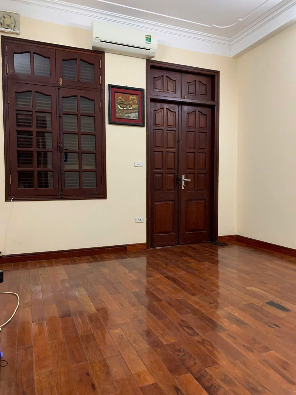 CHO THUÊ NHÀ VŨ MIÊN – TÂY HỒ  60M² × 5 TẦNG  4PN  4WC  18 TRIỆU/THÁNG 16012383