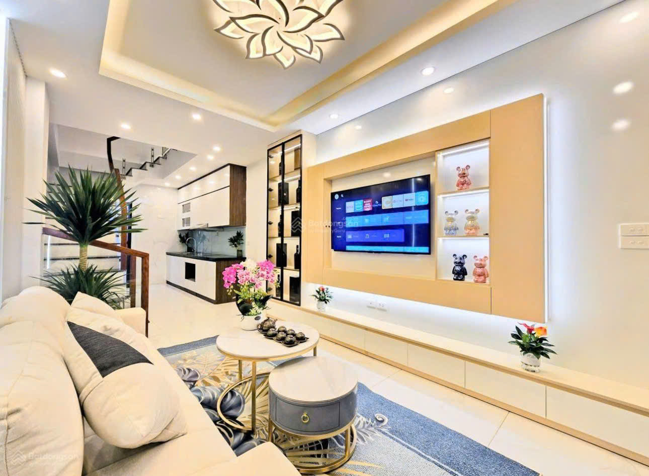 CHO THUÊ NHÀ RIÊNG GIÁP NHỊ – HOÀNG MAI  32M² × 5 TẦNG  3PN  4WC  15 TRIỆU/THÁNG 16012402