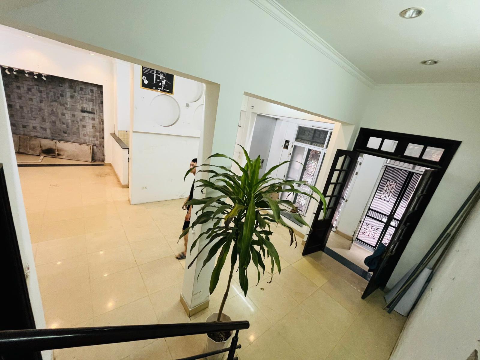 CHO THUÊ NHÀ MẶT PHỐ PHƯƠNG LIỆT – THANH XUÂN  80M² × 4 TẦNG  MT 6M  25 TRIỆU/THÁNG 16012403