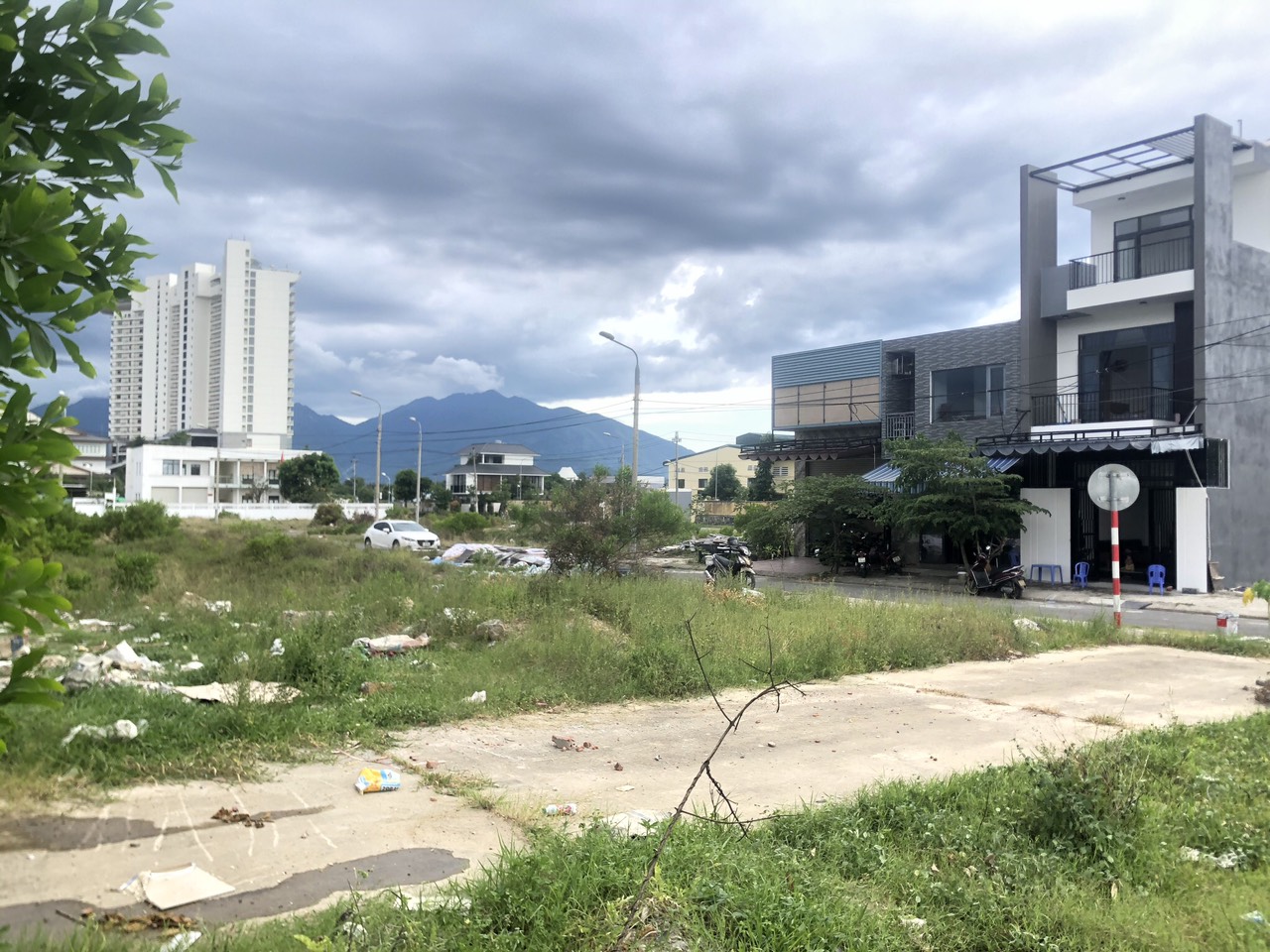 Bán đất J258 - đường Xuân Thiều 37 - Kẹp lối đi bộ và Công viên 16012438