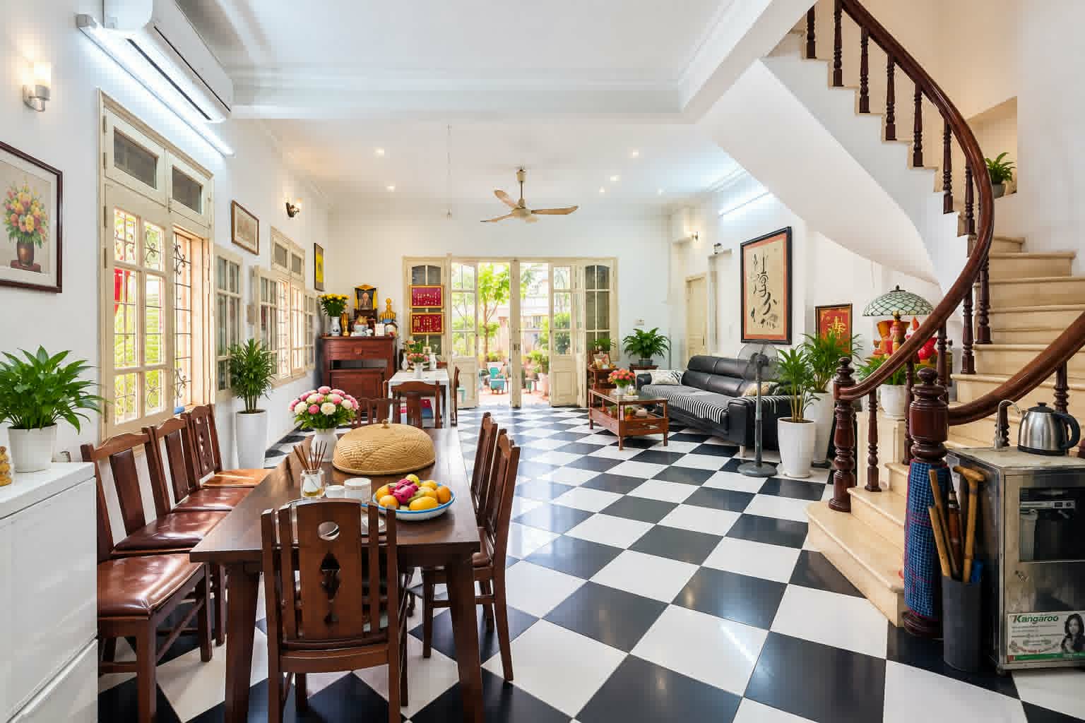 CHÍNH CHỦ CẦN BÁN GẤP NHÀ LÝ NAM ĐẾ PHỐ VIP HOÀN KIẾM PHÂN LÔ KD Ô TÔ VÀO NHÀ 60M X 4 TẦNG NHỈNH 30 TỶ. 16012450